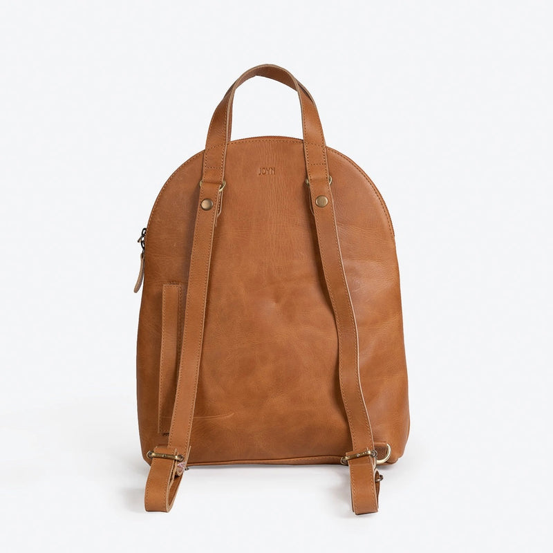 Halfmoon Leather Backpack - Camel