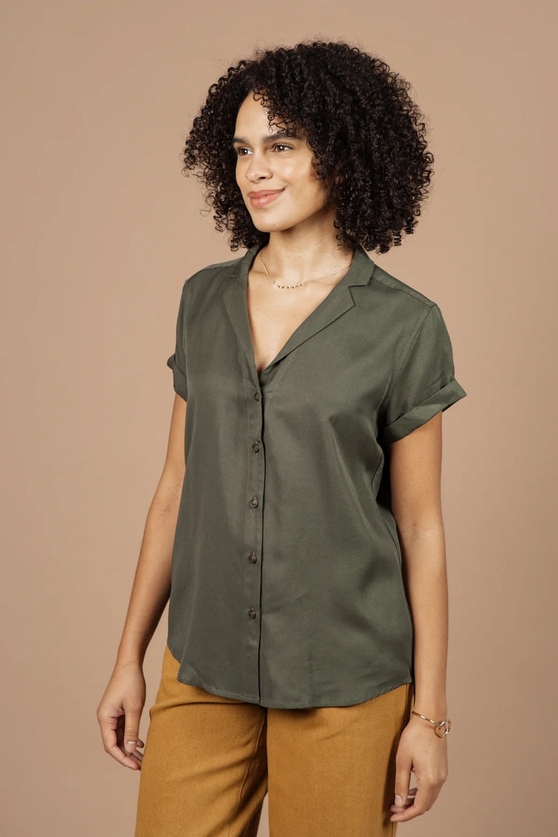 Innes Shirt in Dark Olive