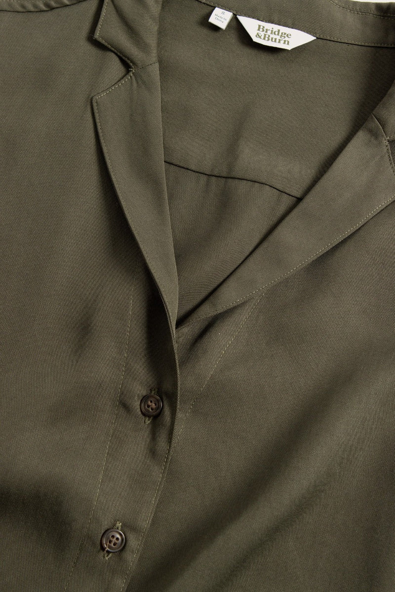 Innes Shirt in Dark Olive