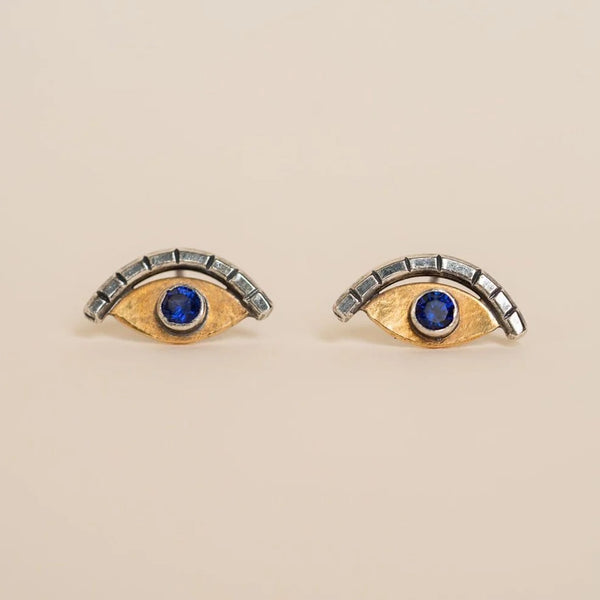 Ojo Studs