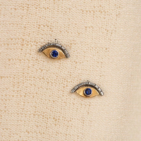 Ojo Studs