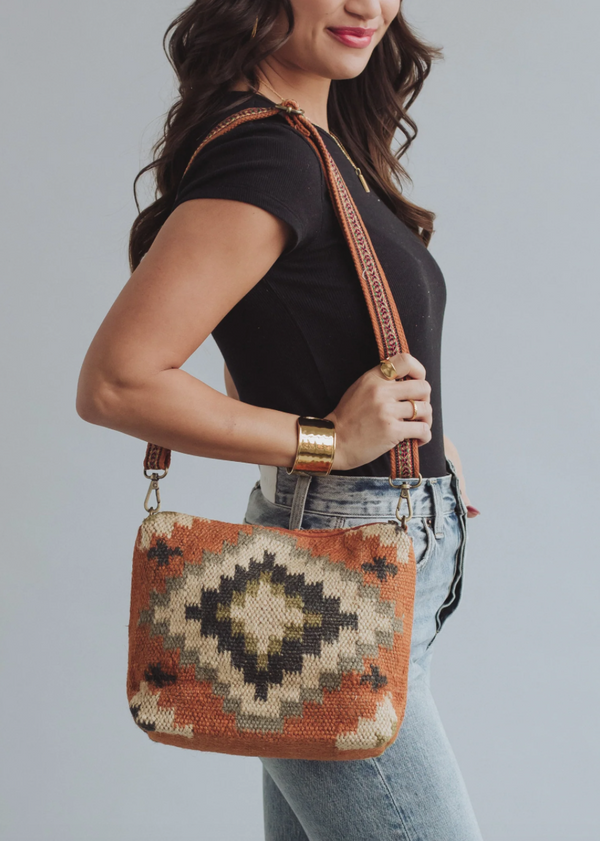 Terra Linda Crossbody Bag